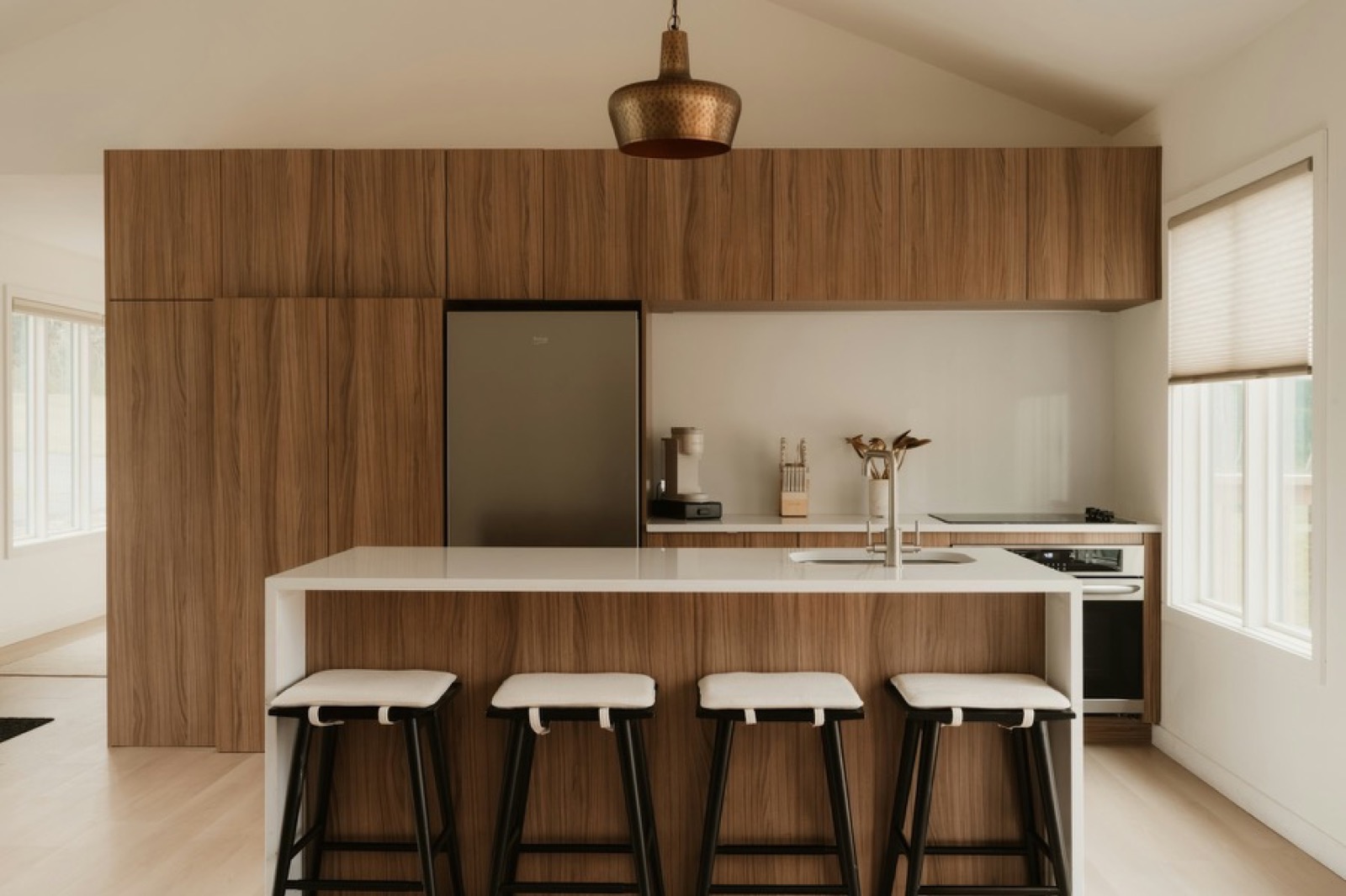 A kitchen island in morning light, where the brief is read at 06:40